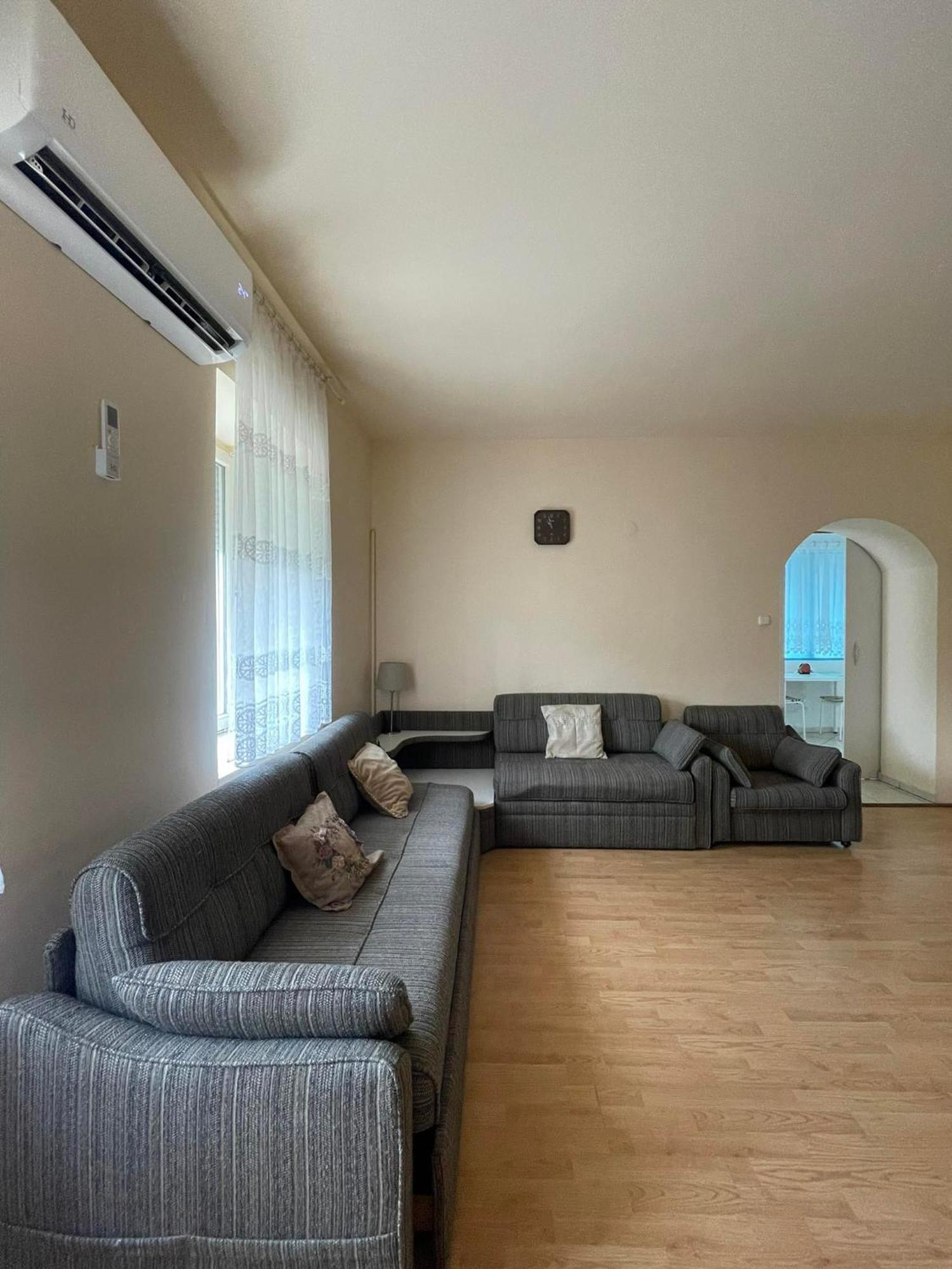 Apartament Tape Seghedin